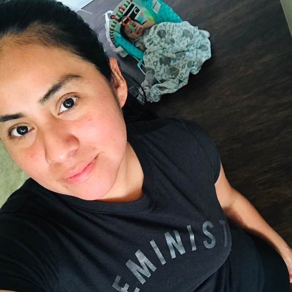 Meet your Posher, Candy - Picture 1 of 1